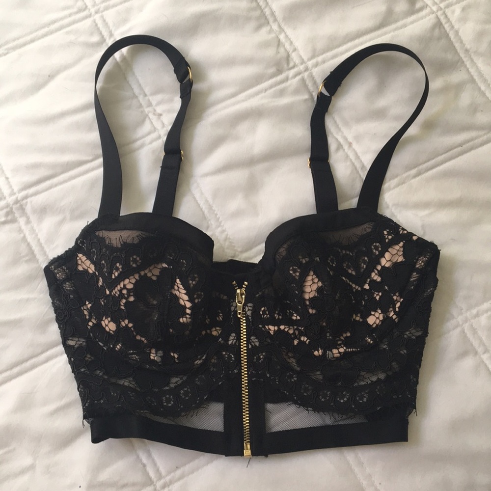 Vs Demi